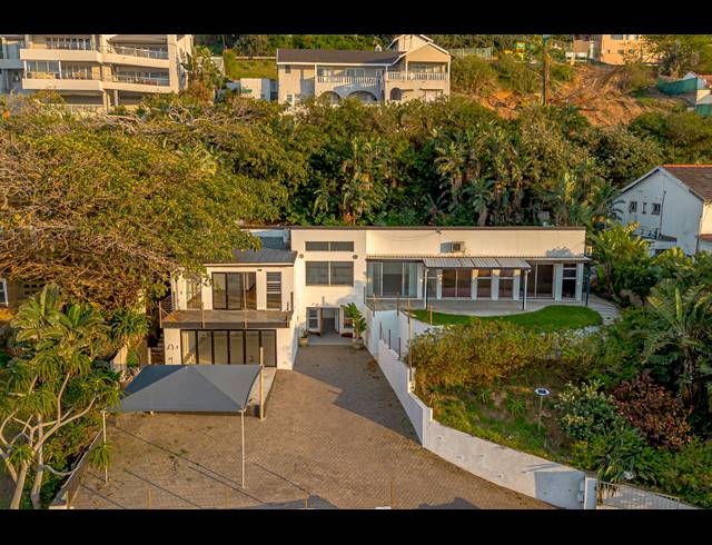 5 BEDROOM FREESTANDING FOR SALE IN BALLITO CENTRAL